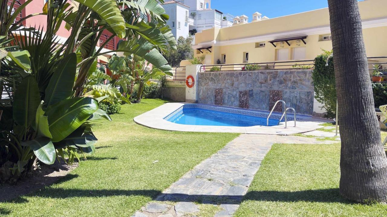 トレ・デ・ベナガルボンNuevo Con Piscina Y Parking En La Playaアパートメント エクステリア 写真